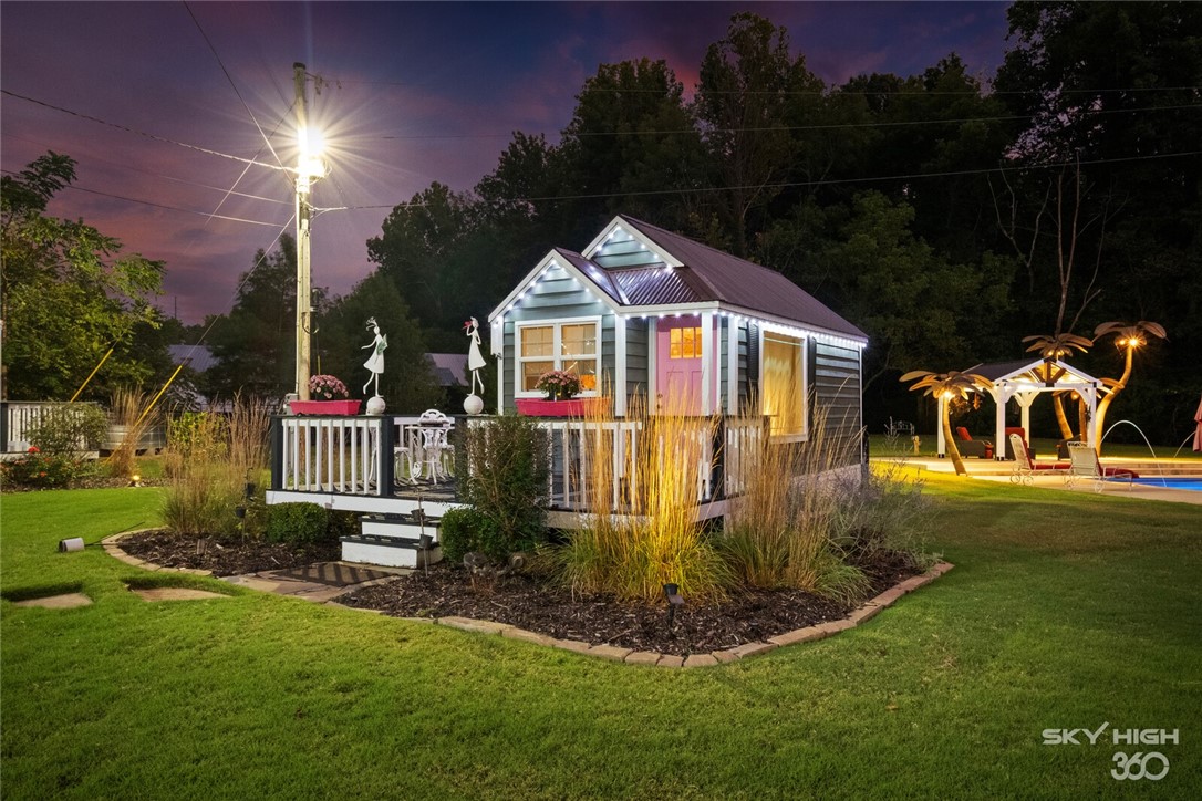 08-17-31 - Residential