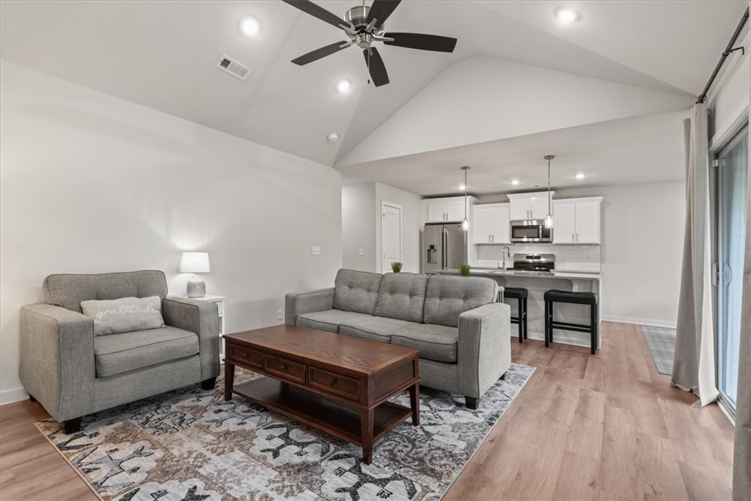 Sidlaw Hills Bvv - Residential