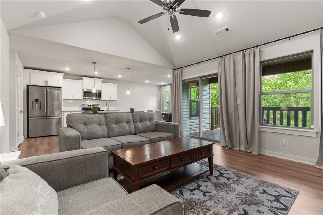 Sidlaw Hills Bvv - Residential