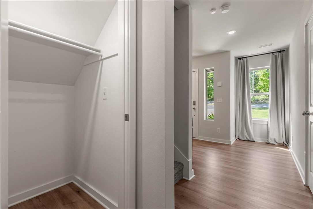Sidlaw Hills Bvv - Residential