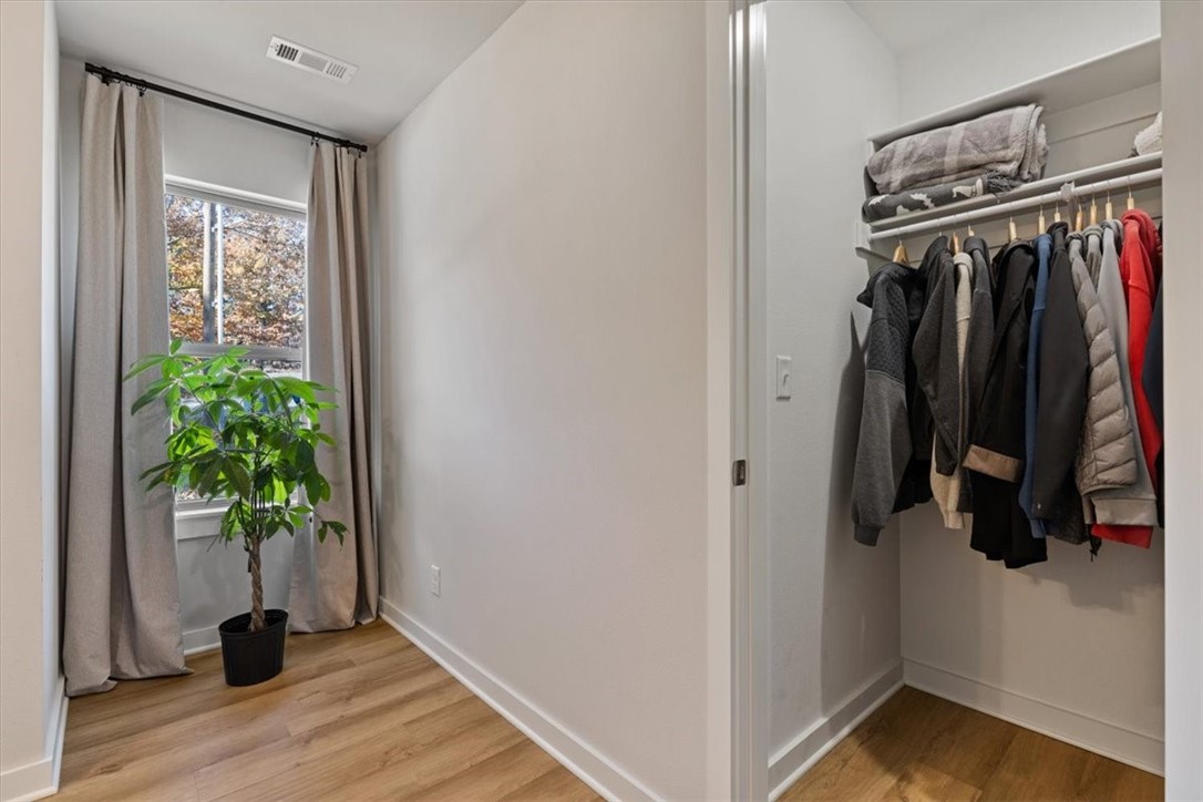 Sidlaw Hills Bvv - Residential