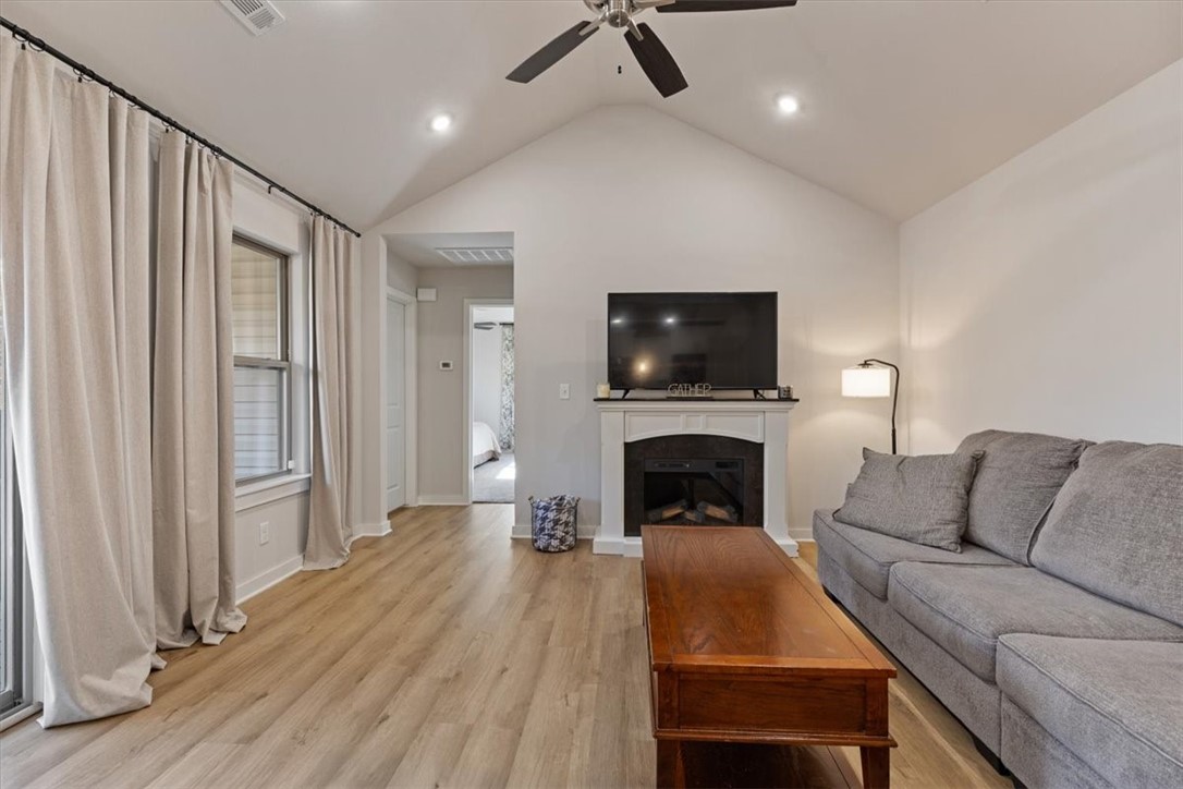 Sidlaw Hills Bvv - Residential