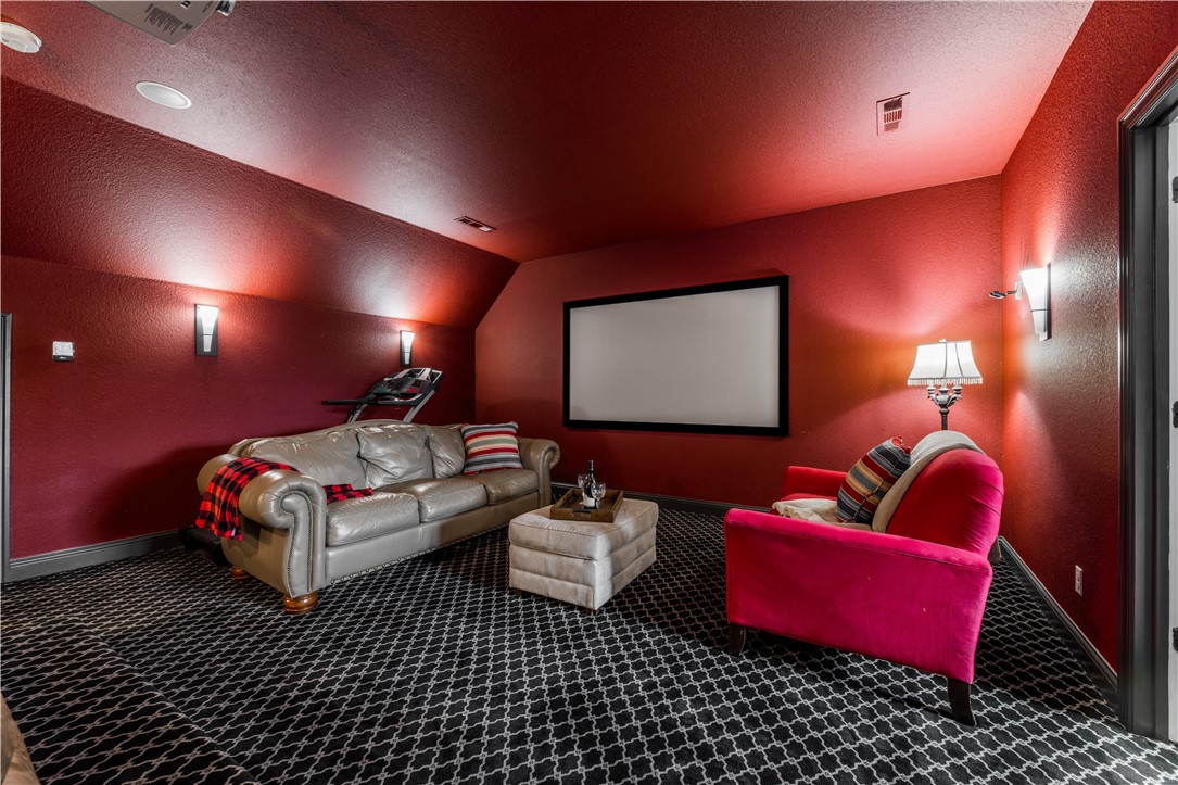 Waterford Estates At Hissom Ranch - Residential