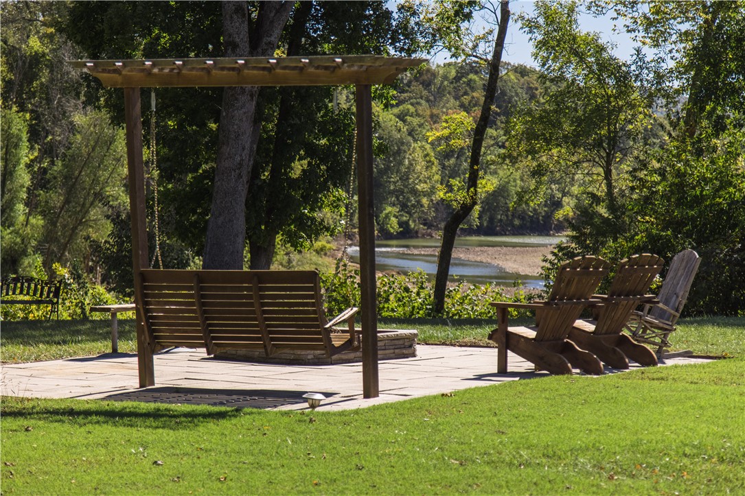 Waterford Estates At Hissom Ranch - Residential