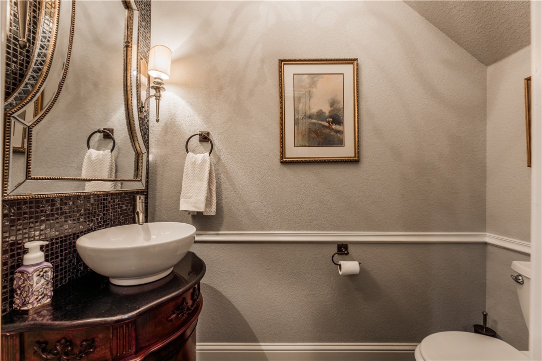 Waterford Estates At Hissom Ranch - Residential