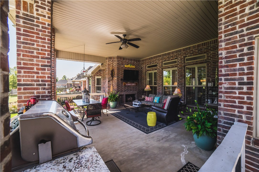 Waterford Estates At Hissom Ranch - Residential