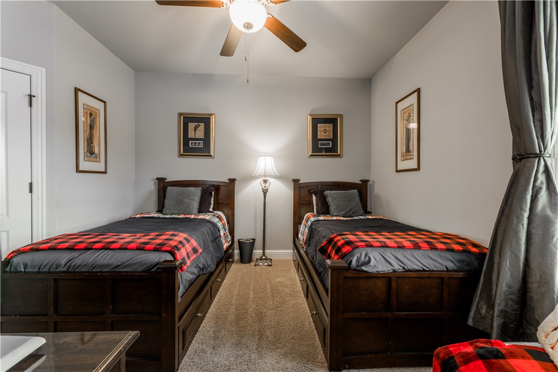 Waterford Estates At Hissom Ranch - Residential