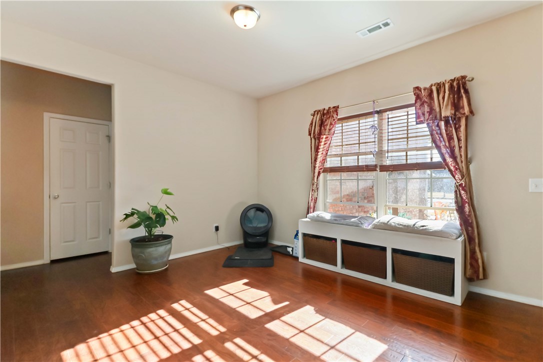 Edinburgh Manor - Residential