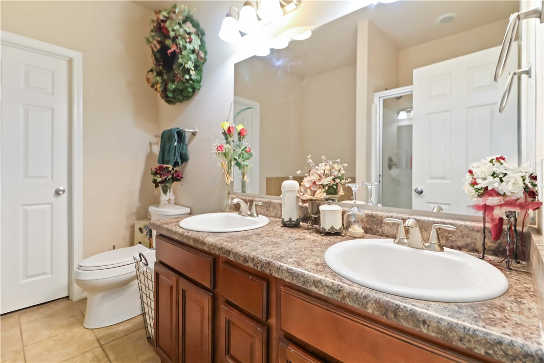 Edinburgh Manor - Residential