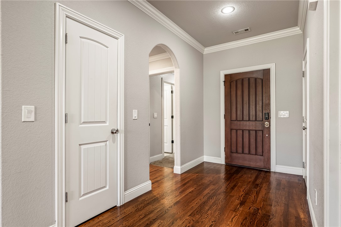 Brentwood Rogers - Residential