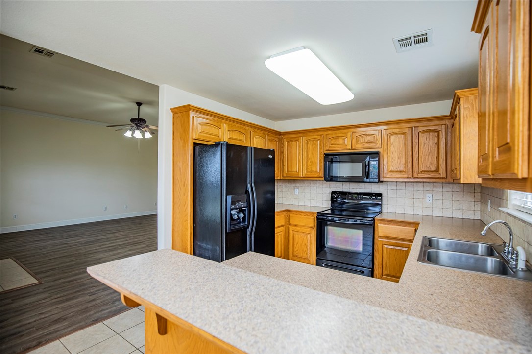 Dodwood - Residential Lease