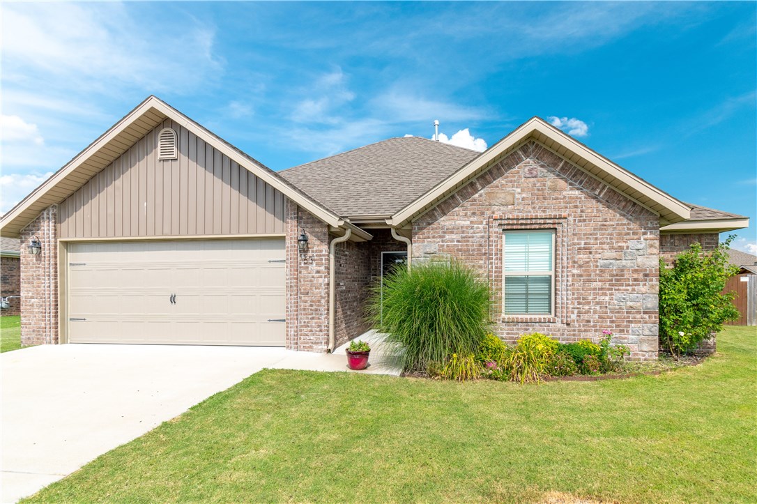 Fabulous practically new home ready for move in! Split 3 bedroom plan, spacious kitchen with granite counters, stainless appliances, a large pantry and the fridge is included. Great subdivision, close to the schools and all Prairie Grove amenities. Simplisafe security system stays, just need to add service. Newer front load Washer & Dryer are negotiable. See it soon!