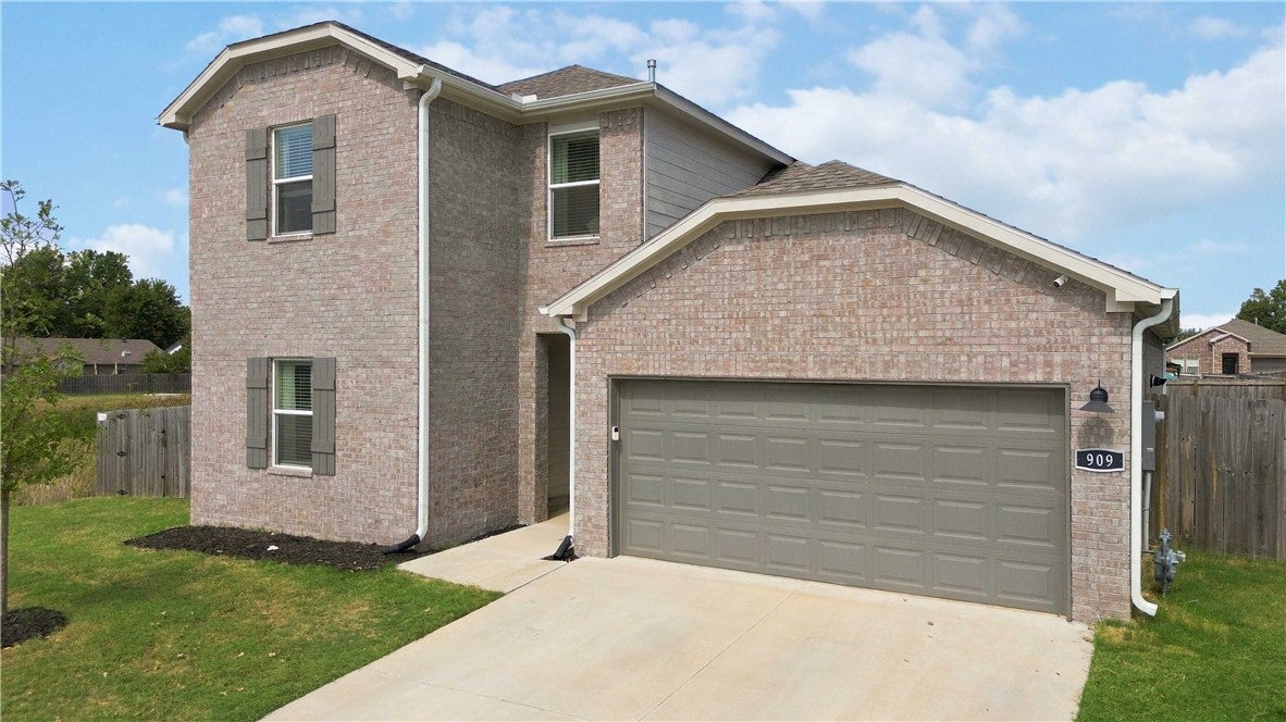 909 W Cottonwood Street - Photo 3