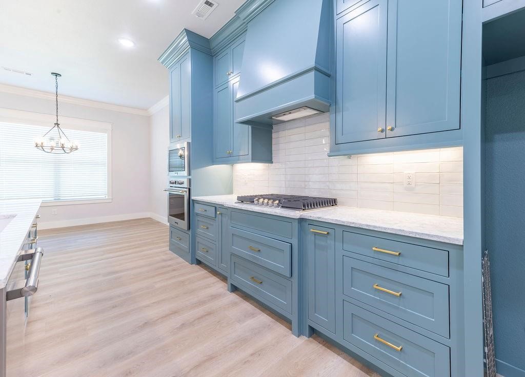 Camelot Sub Elm Spgs - Residential Lease