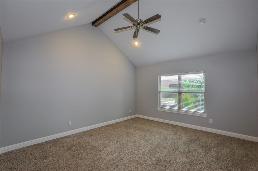 Three Oaks Twnhms Horiz - Residential Lease
