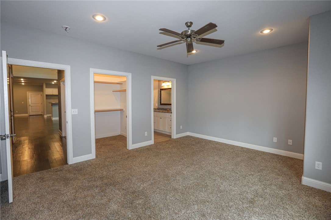 Three Oaks Twnhms Horiz - Residential Lease