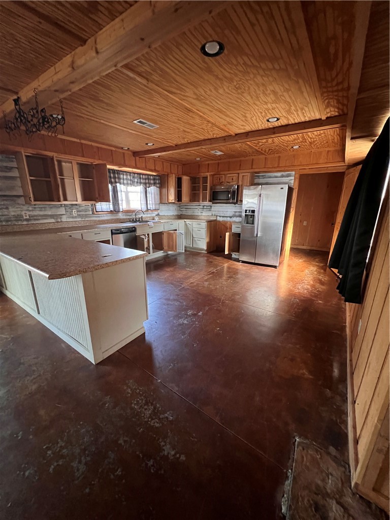 Piney Bay Village - Residential