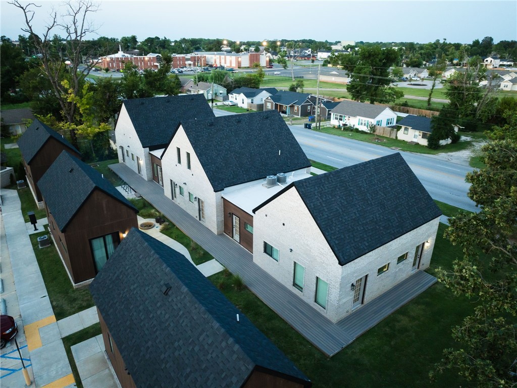 Rare investment opportunity in the heart of Northwest Arkansas! This Scandinavian-style community features 11 fully furnished, turn-key Airbnb units just minutes from Lake Atalanta, Prairie Creek, and downtown Rogers. Generating $350,000 in rental income last year, this cash-flowing property is built for todayās short-term rental demand. Highlights include Scandinavian architecture, a firepit, bike storage, and space for additional amenities. With nothing else like it in the region, this $3.25M investment offers a unique chance to own your own Airbnb village in one of the nationās fastest-growing markets.