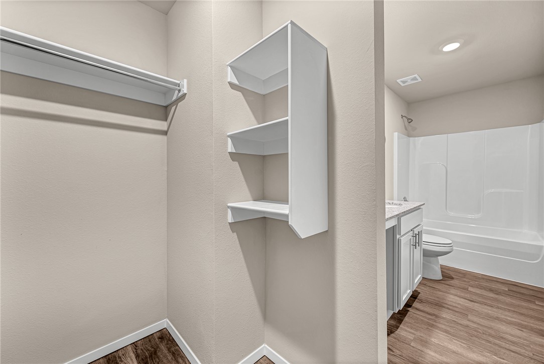 Park Meadows Ph Iv - Residential Lease