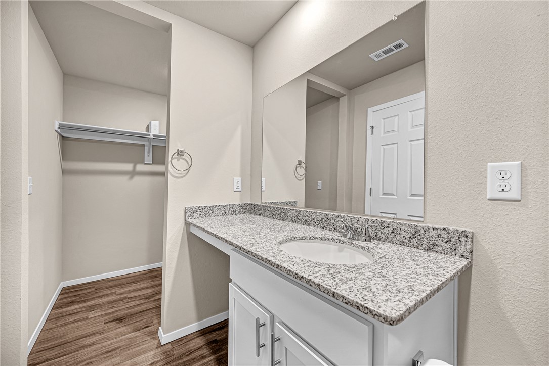 Park Meadows Ph Iv - Residential Lease