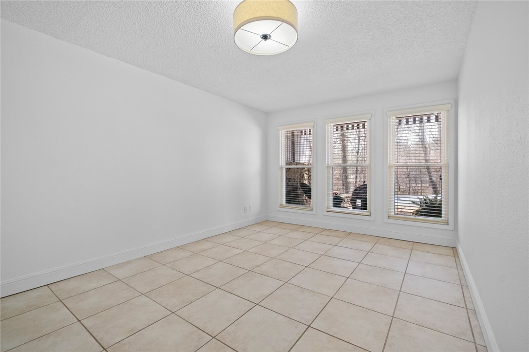 Townhouse Tct 3 A/K/A Drake Court Bvv - Residential Lease