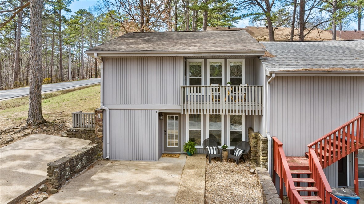 Townhouse Tct 3 A/K/A Drake Court Bvv - Residential Lease