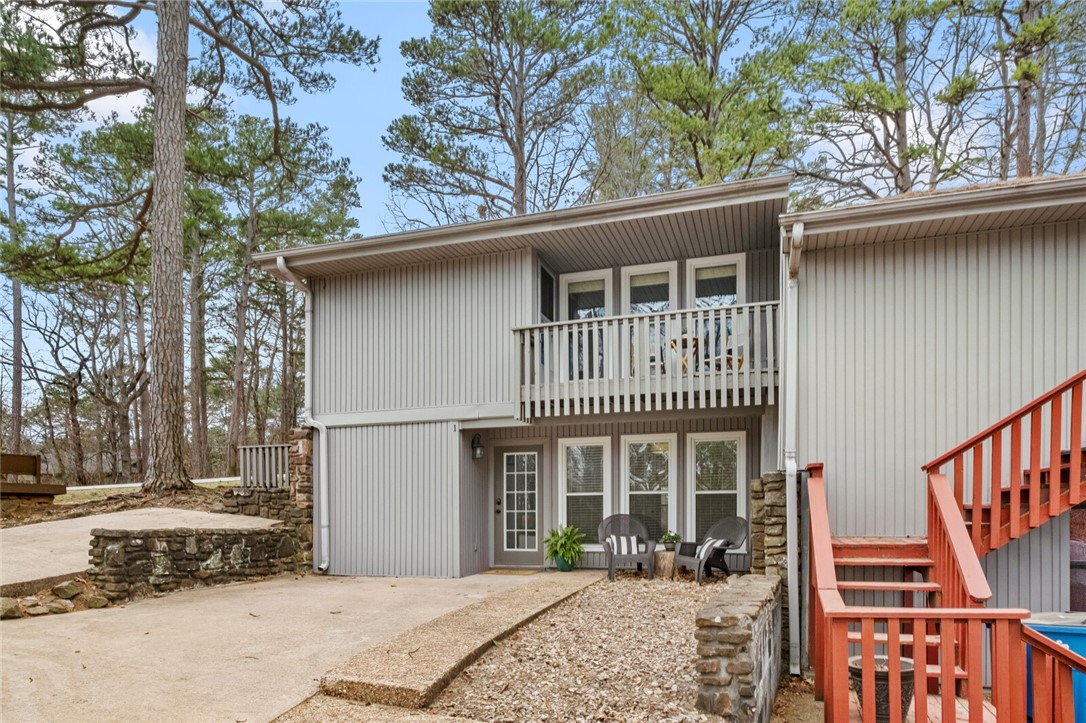 Townhouse Tct 3 A/K/A Drake Court Bvv - Residential Lease