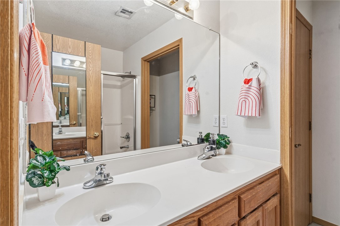 Missouri Oaks S/D - Residential