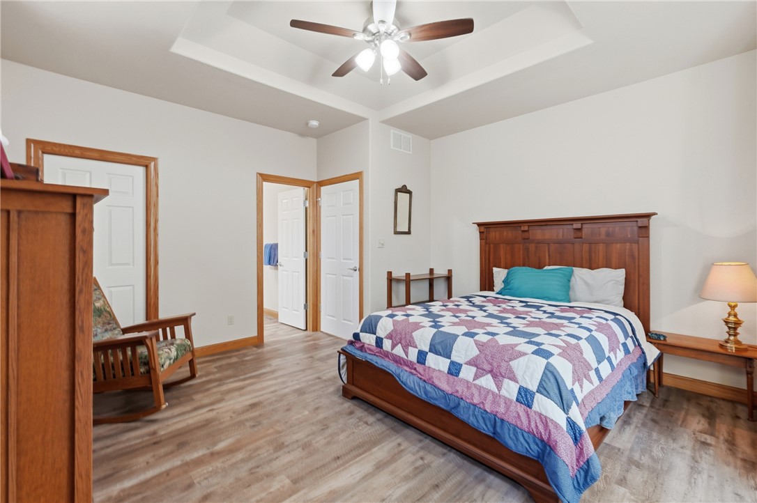 Unit 5 Holiday Island - Residential