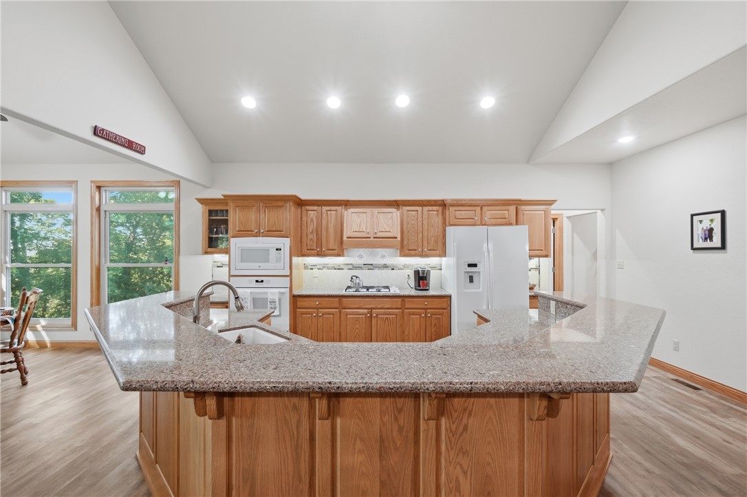 Unit 5 Holiday Island - Residential