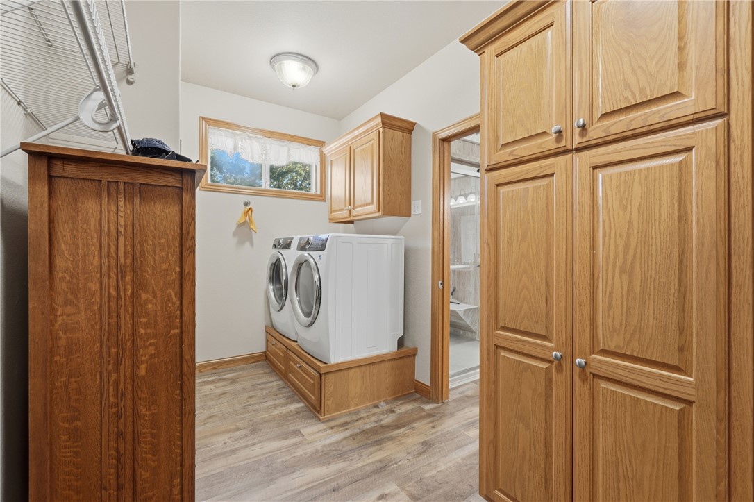 Unit 5 Holiday Island - Residential