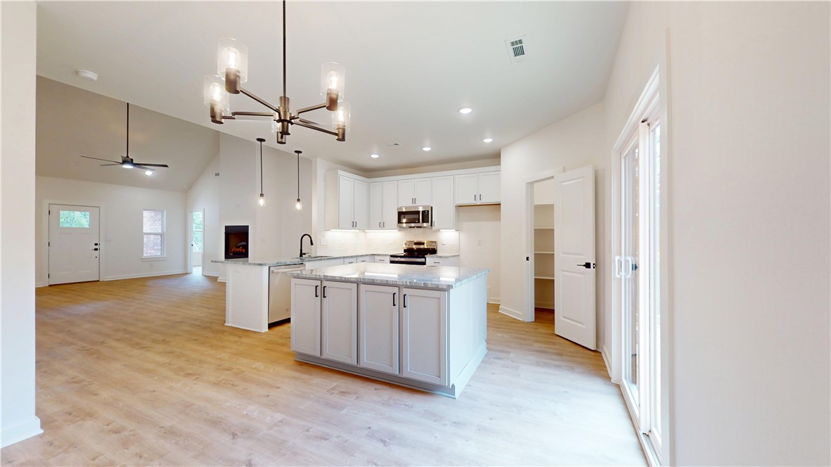 Cambridge Sub Bvv - Residential