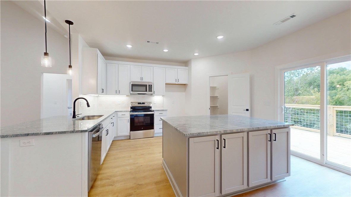 Cambridge Sub Bvv - Residential