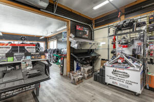 Gooch - Commercial Sale
