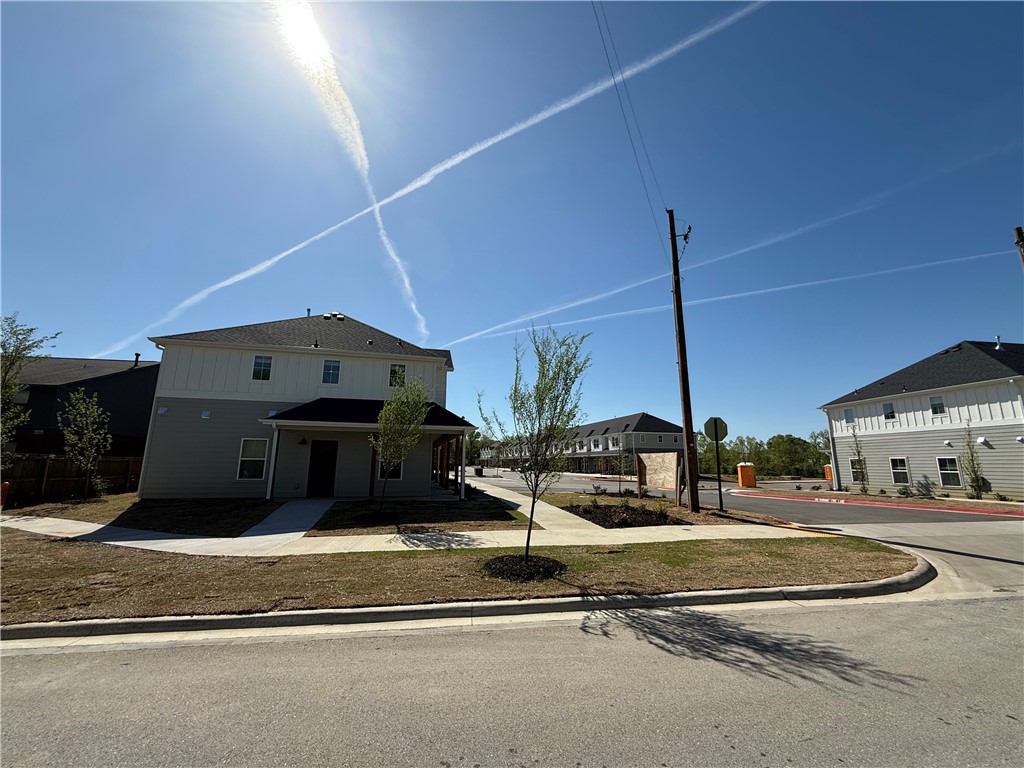 Garland Luxury Living - Residential Lease