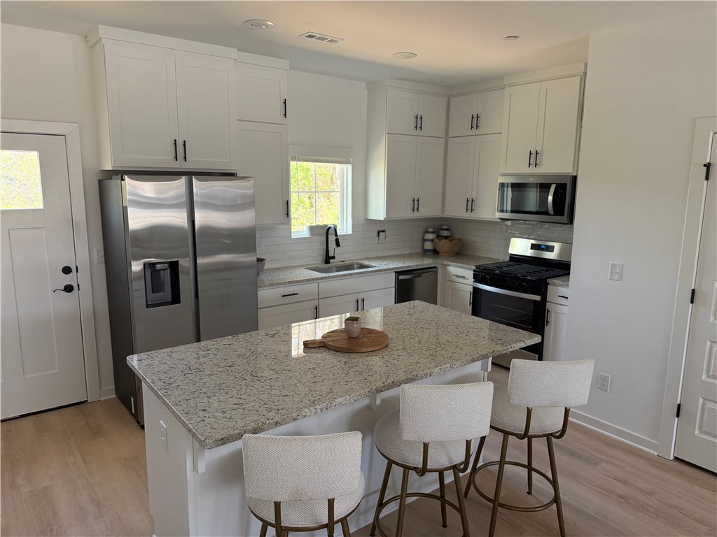 Garland Luxury Living - Residential Lease