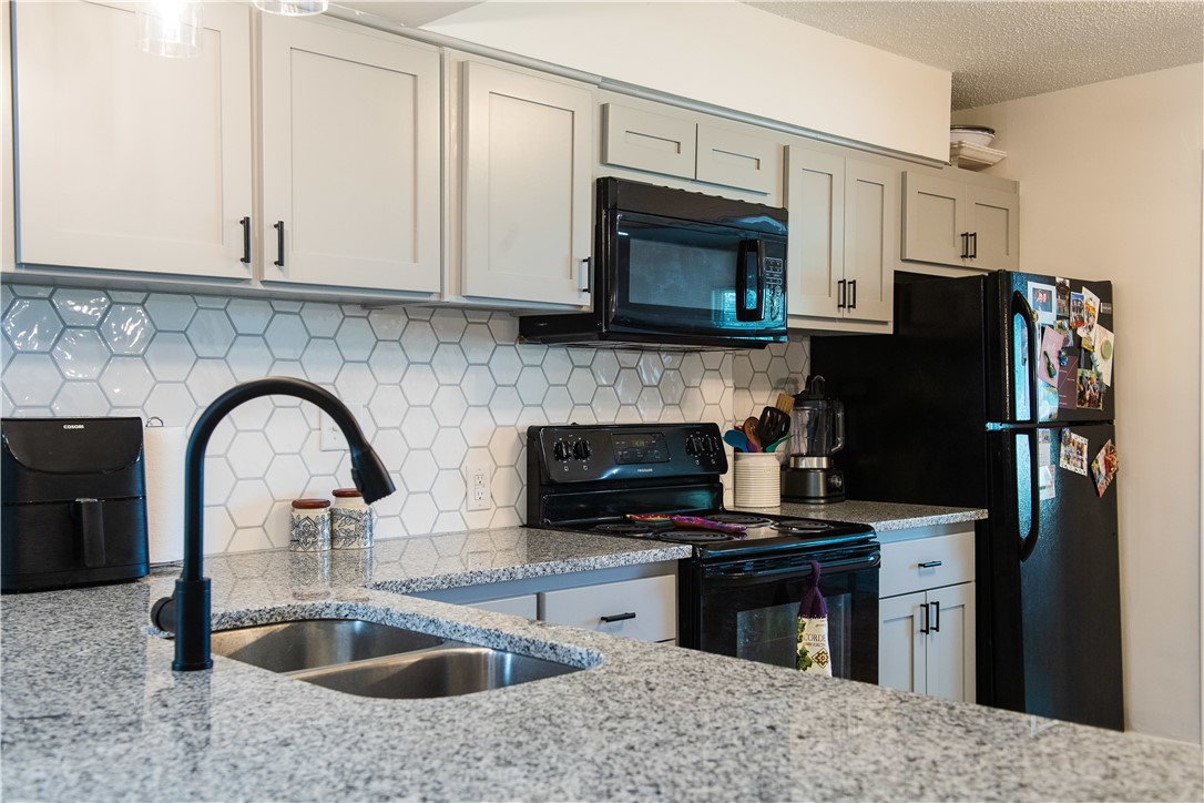 University Acres Sub - Residential Lease