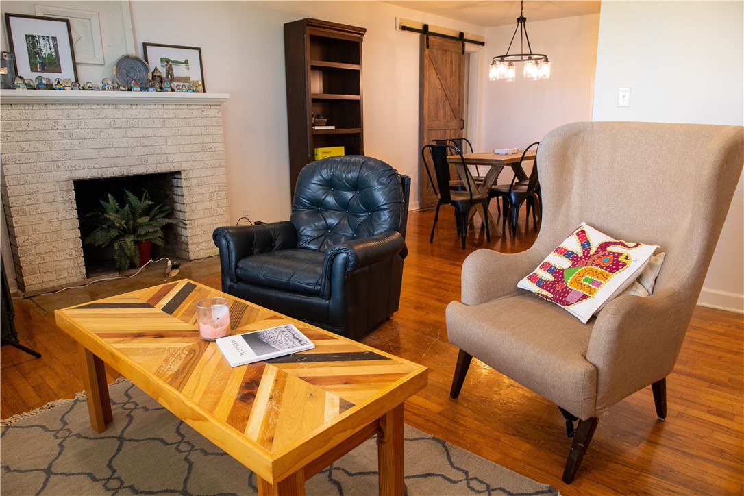 University Acres Sub - Residential Lease