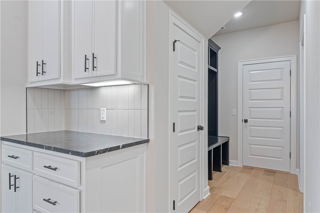 Hillcrest - Residential