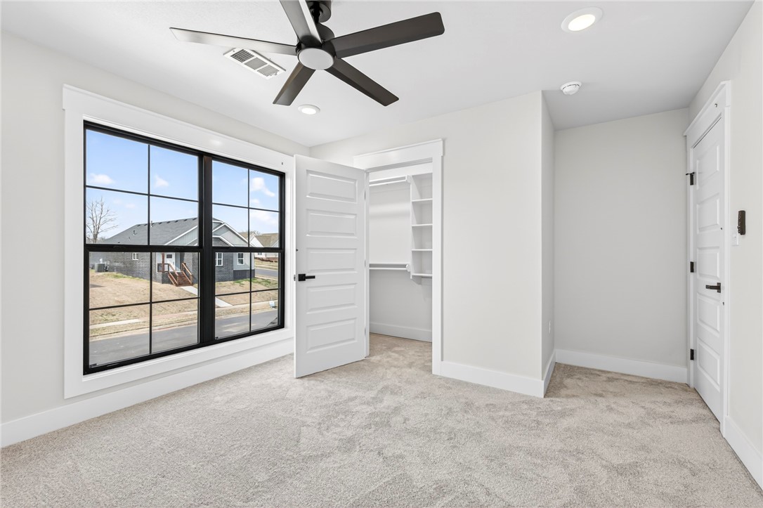 Wells Lake Cottages At Chaffee Crossing - Residential