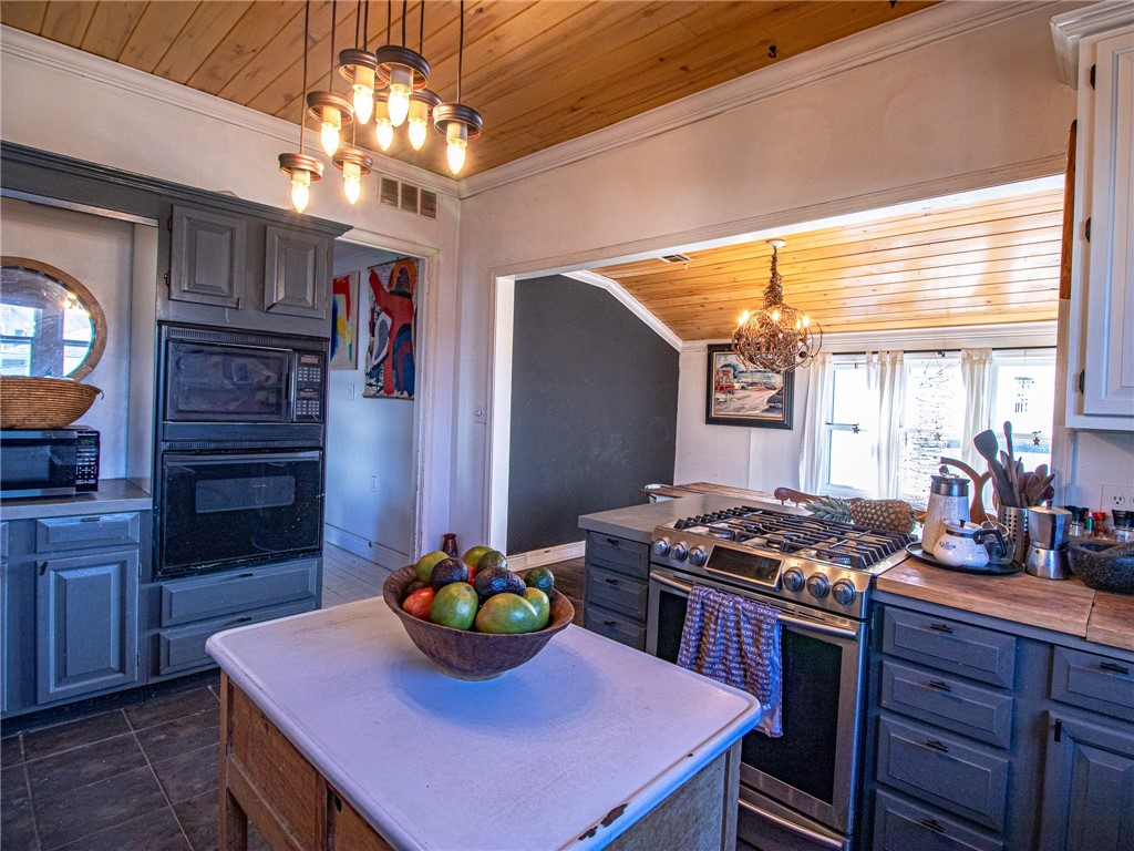 Demings 2nd Add Bentonville - Residential