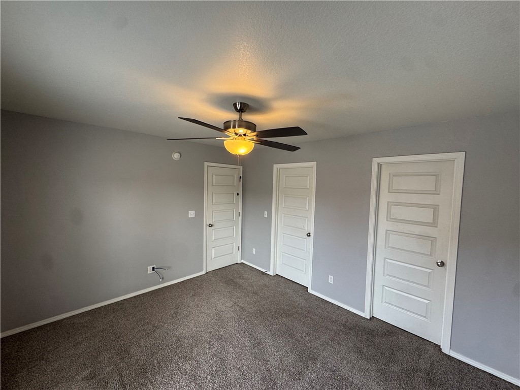 20-16-30 FAYETTEVILLE OUTLOTS - Residential Lease