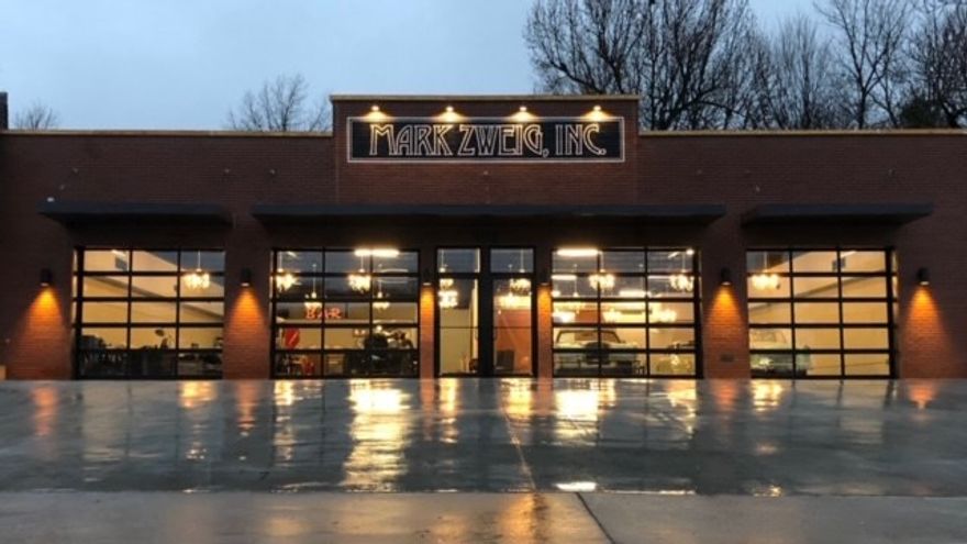 Rare opportunity to purchase a recently and completely remodeled retail building located in the heart of downtown Fayetteville. This wide open 6300 SF showroom is perfect for displaying and selling anything from clothing to high end or antique automobiles. A kitchenette with major appliances and large ice machine makes entertaining an option as well.