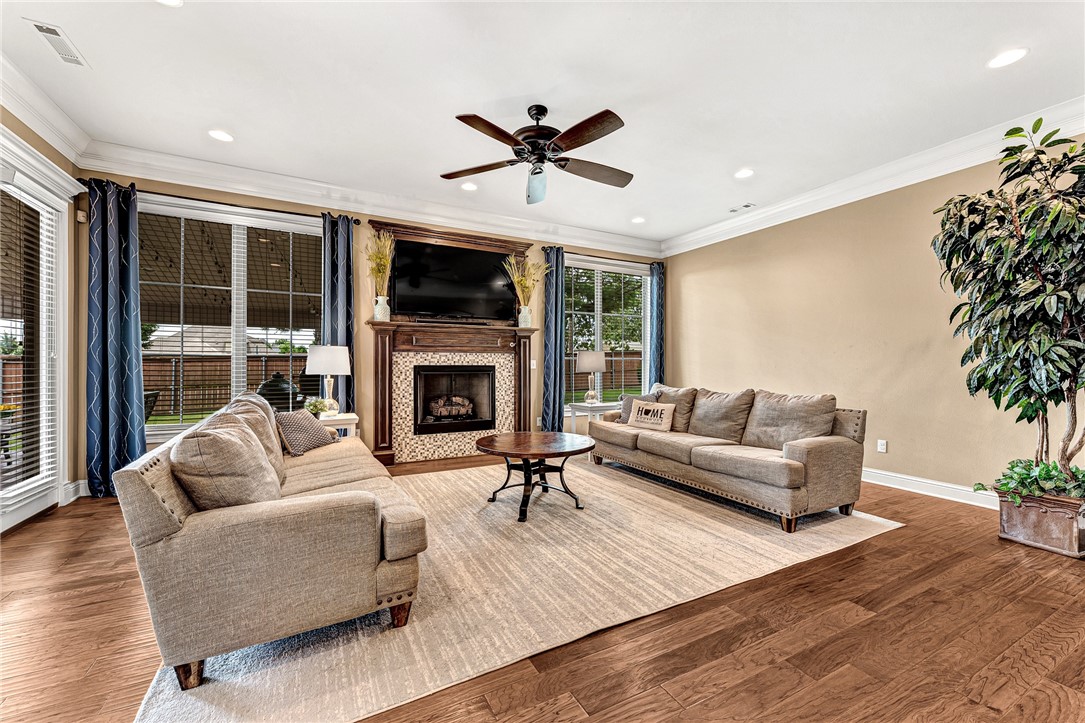 Lochmoor Club Sub Bentonville - Residential