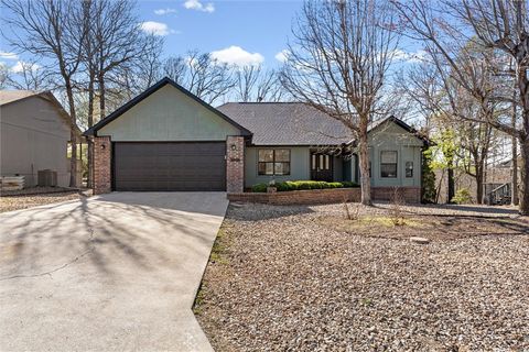 Photo of 9 Thirsk Lane, Bella Vista, AR 72714 (MLS # 1340787)