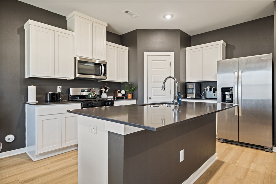 Habberton Ridge Ph 2 & 3 - Residential