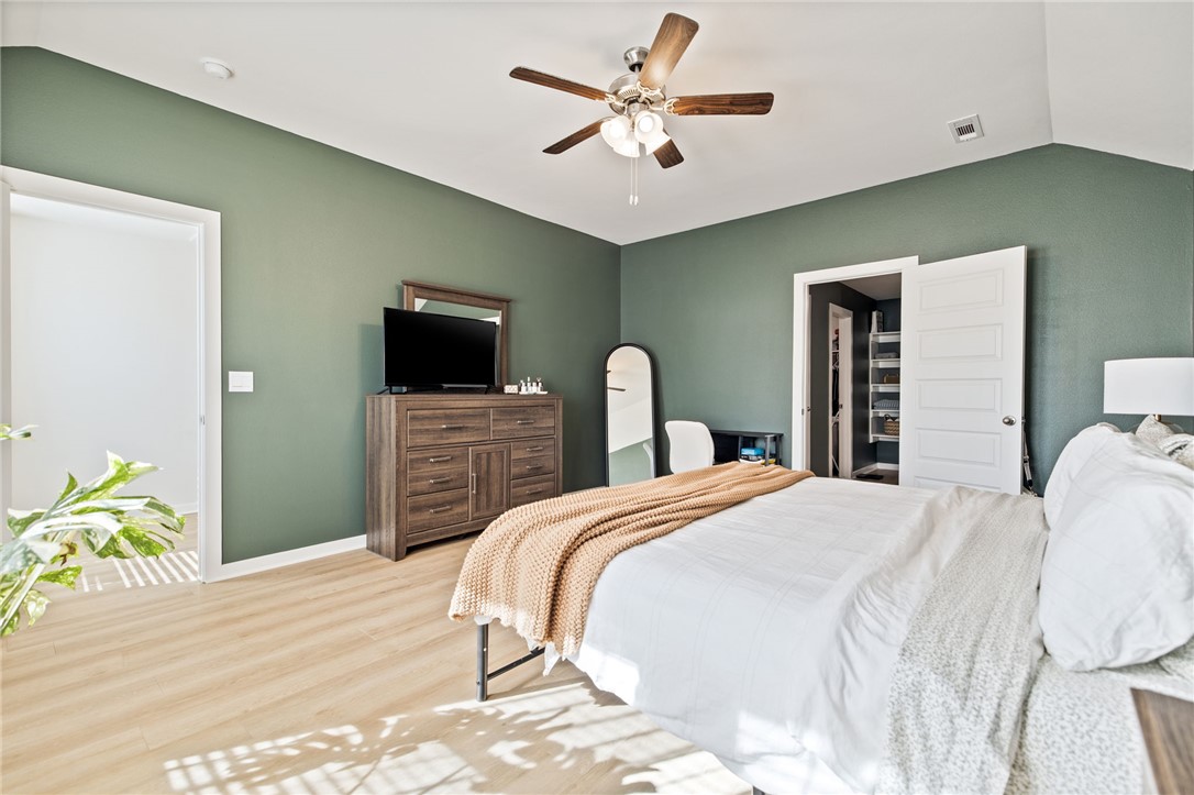 Habberton Ridge Ph 2 & 3 - Residential