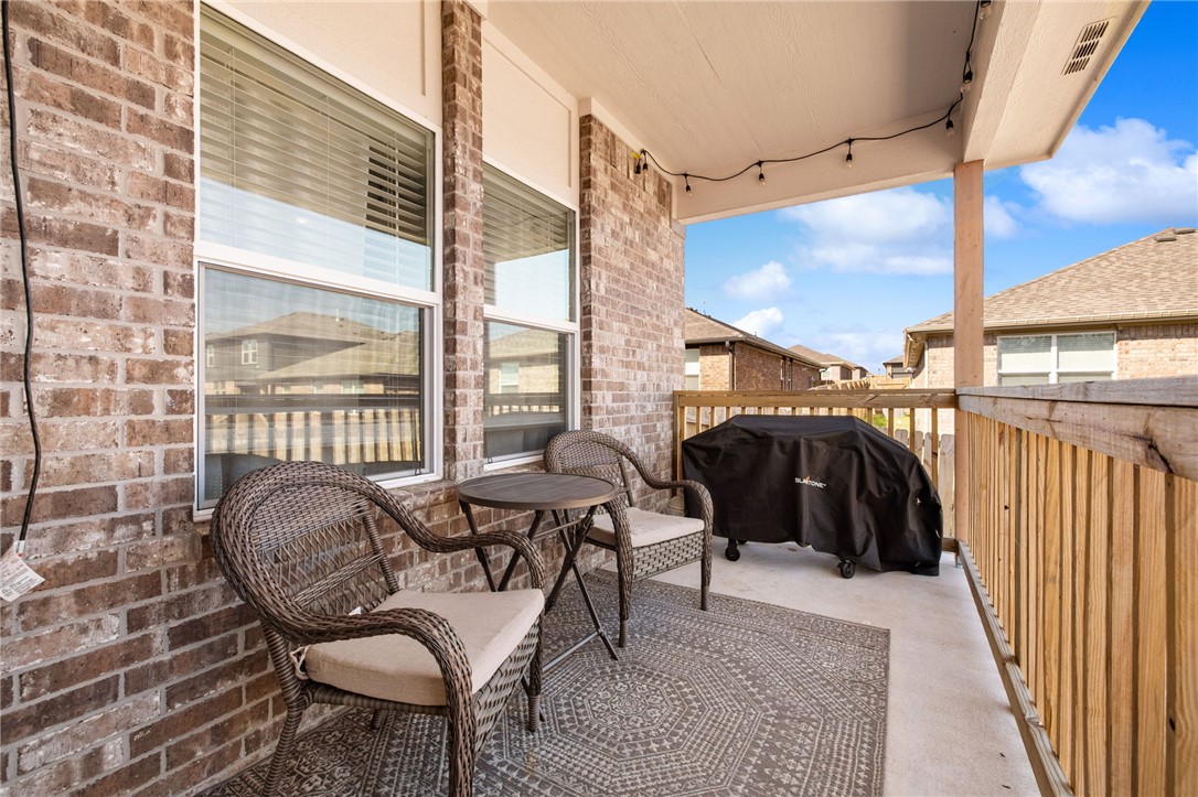 Habberton Ridge Ph 2 & 3 - Residential