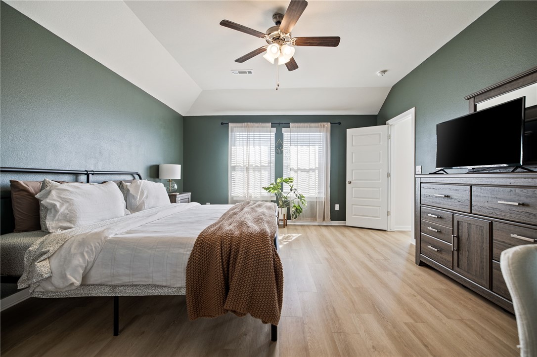 Habberton Ridge Ph 2 & 3 - Residential