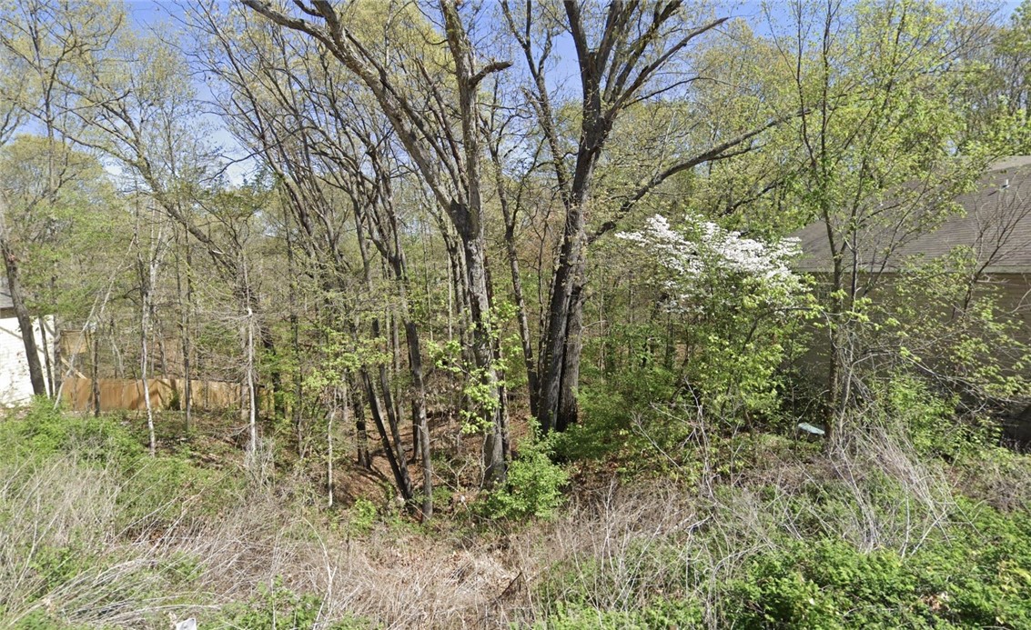 Brecknock Sub Bvv - Land